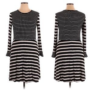 Ann Taylor LOFT Flutter Sleeve Striped Dress, Sz 10 petite